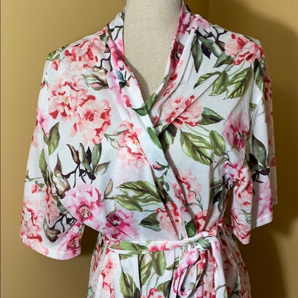 Show Me Your MuMu Floral Brie Robe - Picture 5 of 7